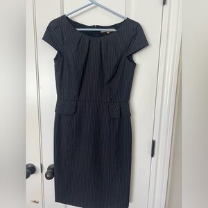 ALEX MARIE DRESS NAVY SIZE 4.  This dress is made so well.   Lined and its navy